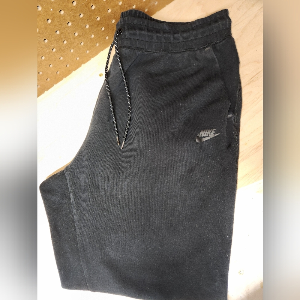 Nike joggers